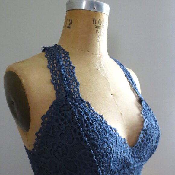 Altard State Whimsical Intimates Blue Lace Halter Crop Top - NWOT - Picture 2 of 7